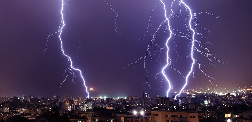 lighting hitting buildings