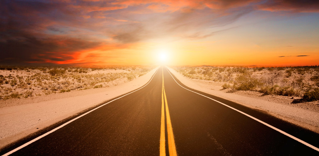 road in the dessert